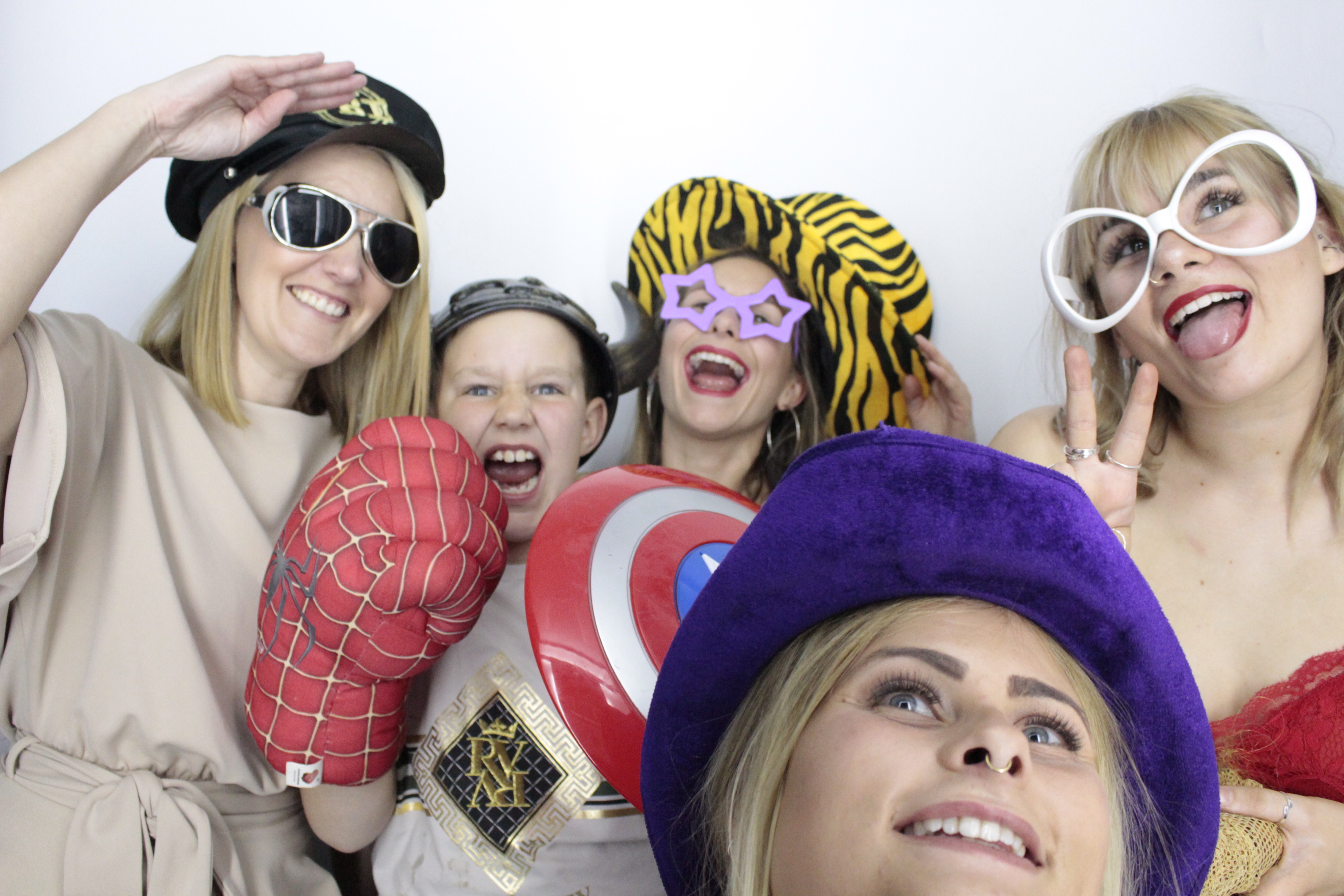 Mandy's 60th  Birthday Party | View more photos from the event at gallery.myphotoboothexperience.co.uk/u/MyPhotoBoothExperienceLtd/Mandys-60th-Birthday-Party